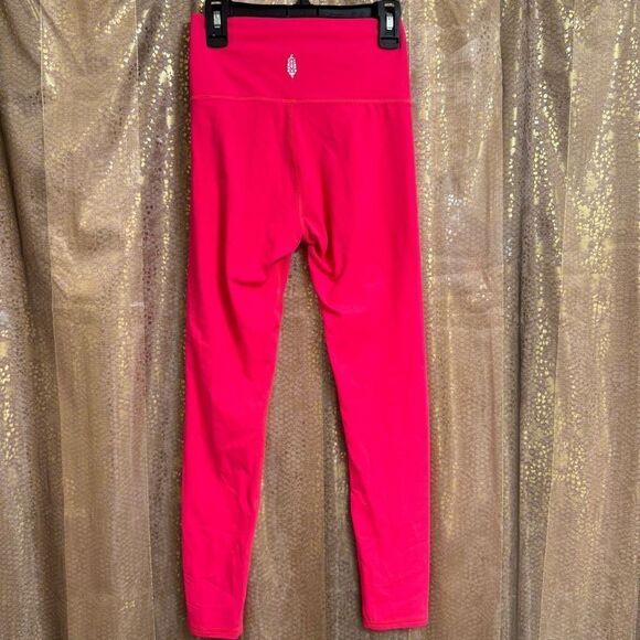 Free People Movement Never Better Coral Pink Leggings Electric Sunset XS - Picture 2 of 9